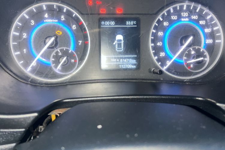 Used Dongfeng Fengon S560 2019 1.8L CVT Elite Model Odometer Close Up
