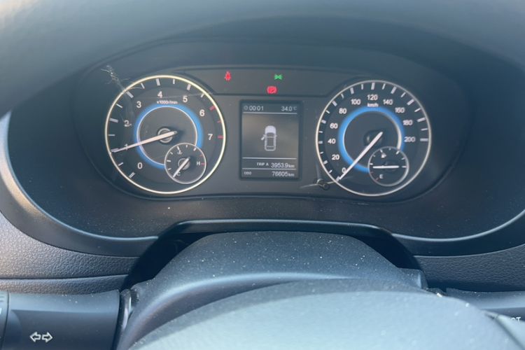 Used Dongfeng Fengon S560 2019 1.8L Manual Urban Model Odometer Close Up