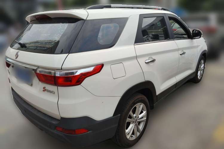 Used Dongfeng Fengon S560 2019 1.8L CVT Elite Model Rear Right 45 Deg