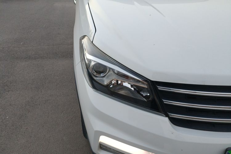 Used Dongfeng Fengon S560 2019 1.8L CVT Comfort Edition Right Front Headlight