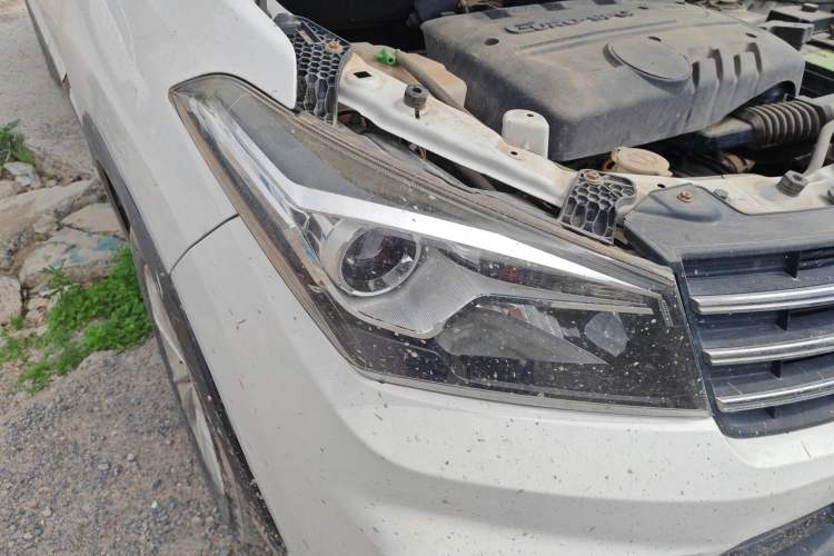 Used Dongfeng Fengon S560 2019 1.8L Manual Urban Model Right Front Headlight