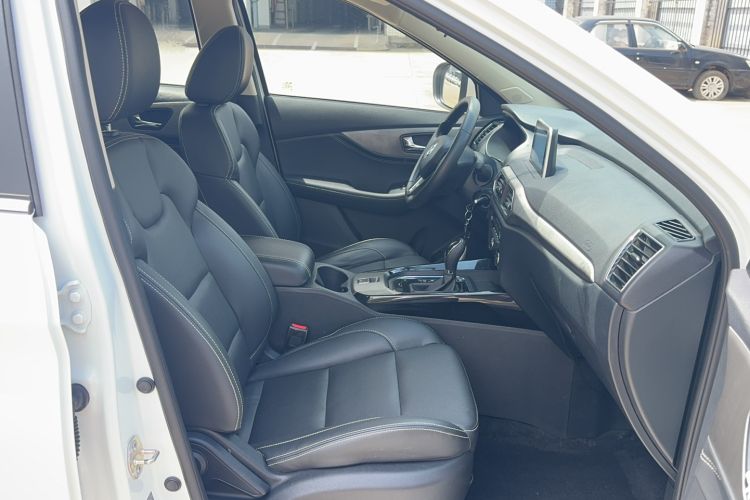 Used Dongfeng Fengon S560 2019 1.8L CVT Elite Model Right Front Seat