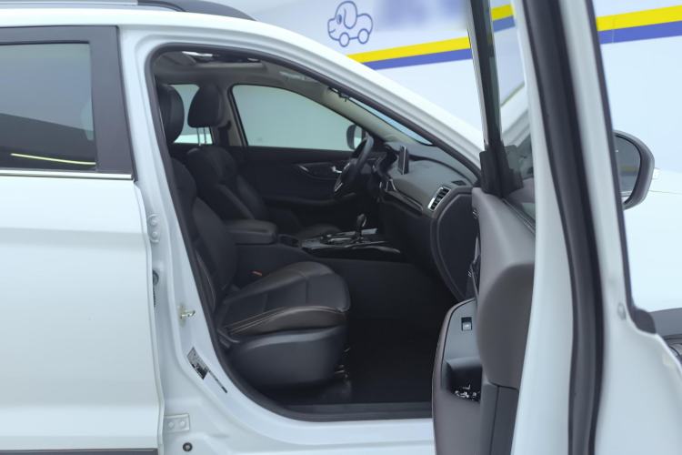 Used Dongfeng Fengon S560 2019 1.8L CVT Comfort Edition Right Front Seat
