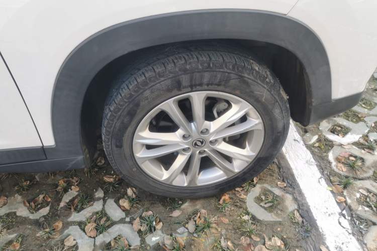 Used Dongfeng Fengon S560 2019 1.8L Manual Urban Model Right Front Wheel Hub