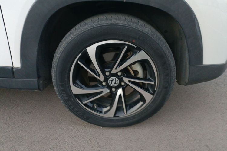 Used Dongfeng Fengon S560 2019 1.8L CVT Comfort Edition Right Front Wheel Hub