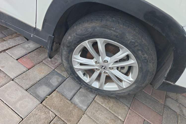 Used Dongfeng Fengon S560 2019 1.8L Manual Urban Model Right Front Wheel Hub