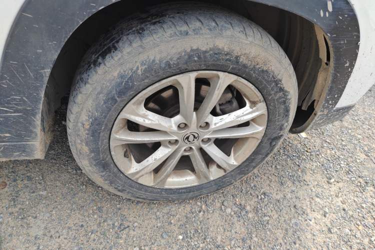Used Dongfeng Fengon S560 2019 1.8L Manual Urban Model Right Front Wheel Hub
