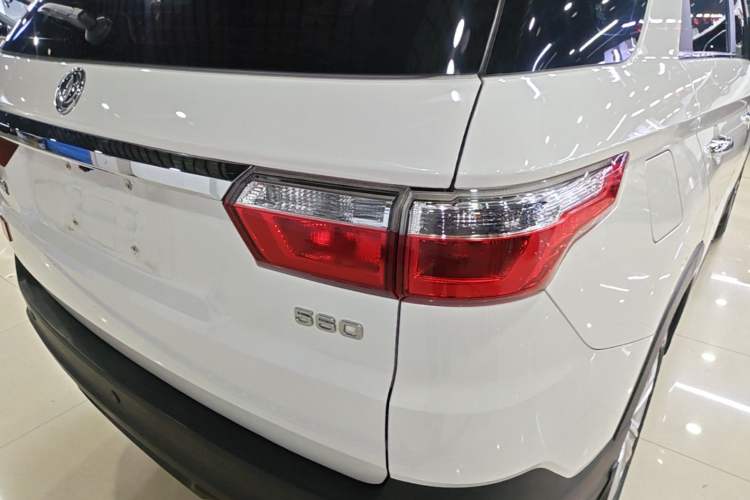 Used Dongfeng Fengon S560 2019 1.8L Manual Urban Model Right Rear Taillight
