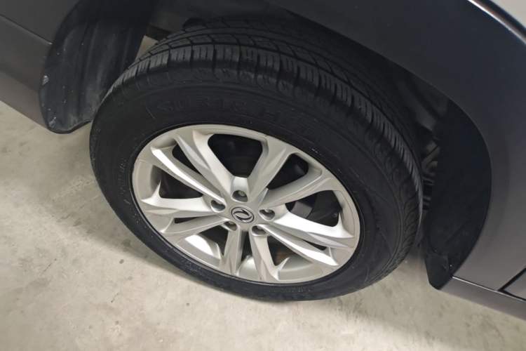 Used Dongfeng Fengon S560 2019 1.8L Manual Urban Model Right Rear Wheel Hub