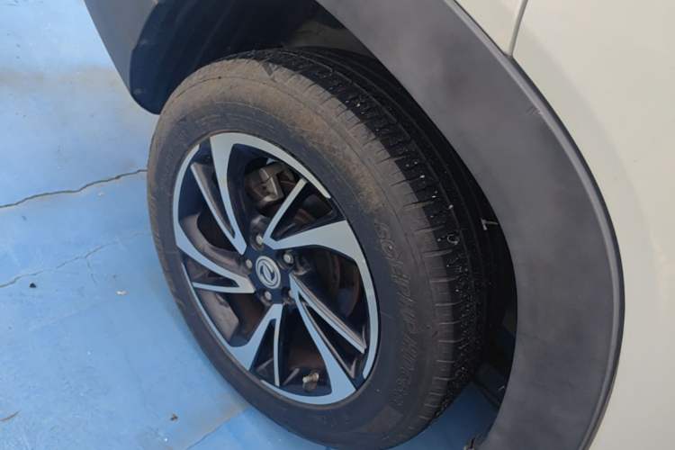 Used Dongfeng Fengon S560 2019 1.8L CVT Comfort Edition Right Rear Wheel Hub