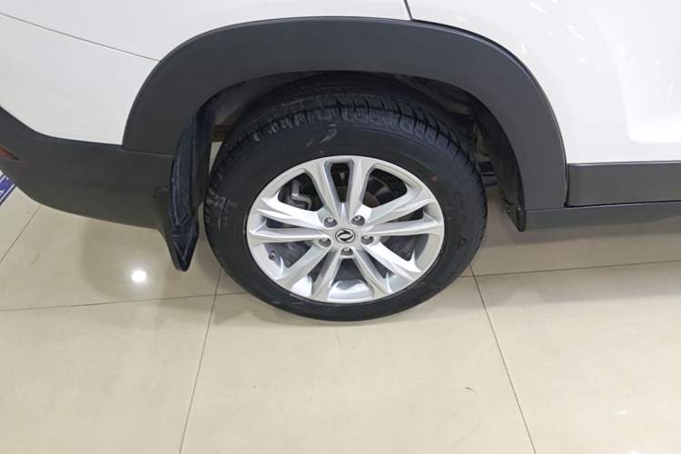 Used Dongfeng Fengon S560 2019 1.8L Manual Urban Model Right Rear Wheel Hub