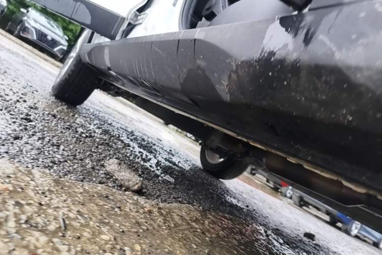 Used Dongfeng Fengon S560 2019 1.8L CVT Elite Model Right Side Sill