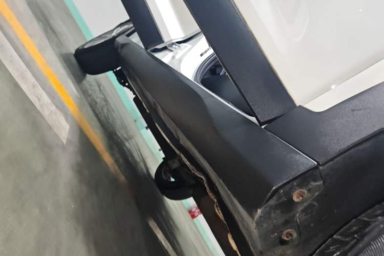 Used Dongfeng Fengon S560 2019 1.8L Manual Urban Model Right Side Sill