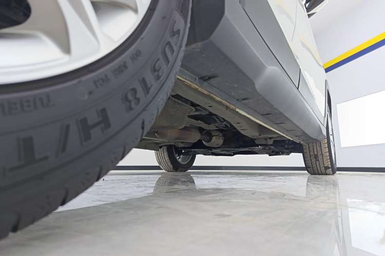 Used Dongfeng Fengon S560 2019 1.8L CVT Elite Model Right Side Sill