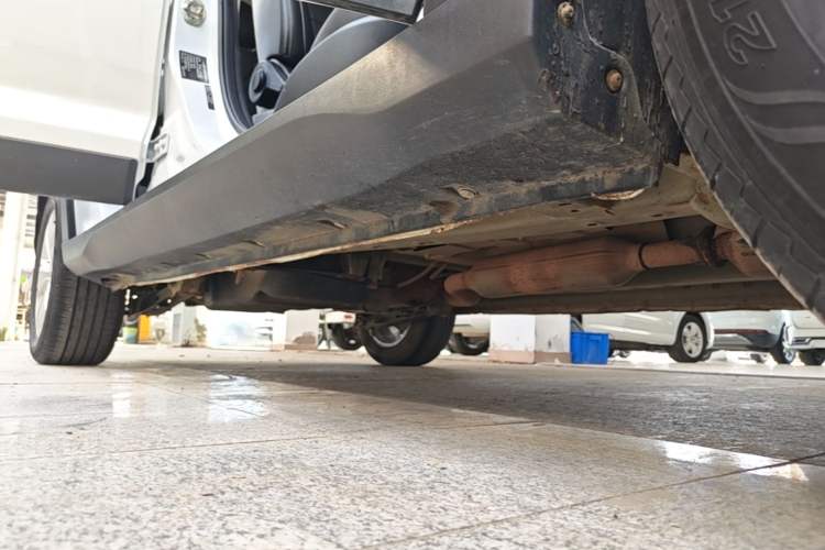 Used Dongfeng Fengon S560 2019 1.8L Manual Urban Model Right Side Sill