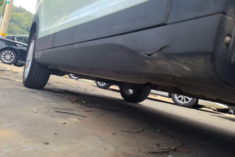 Used Dongfeng Fengon S560 2019 1.8L Manual Urban Model Right Side Sill