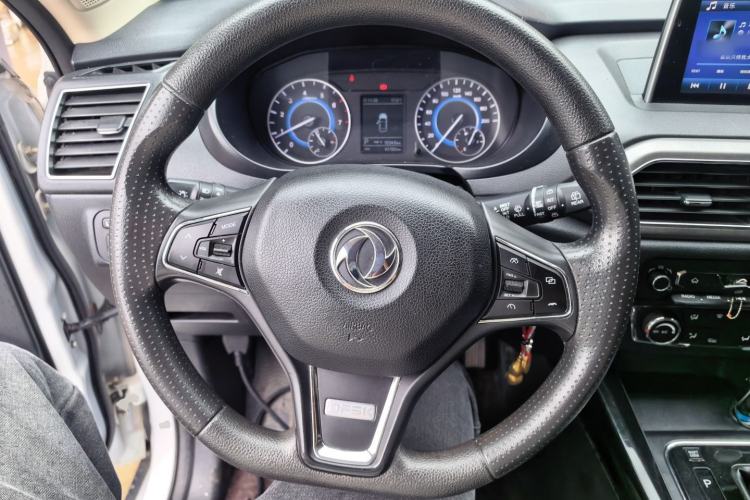 Used Dongfeng Fengon S560 2019 1.8L CVT Elite Model Steering Wheel