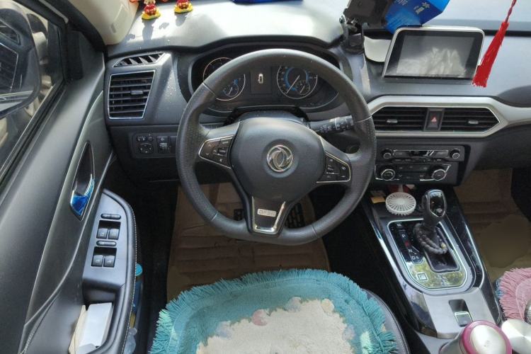 Used Dongfeng Fengon S560 2019 1.8L CVT Elite Model Steering Wheel
