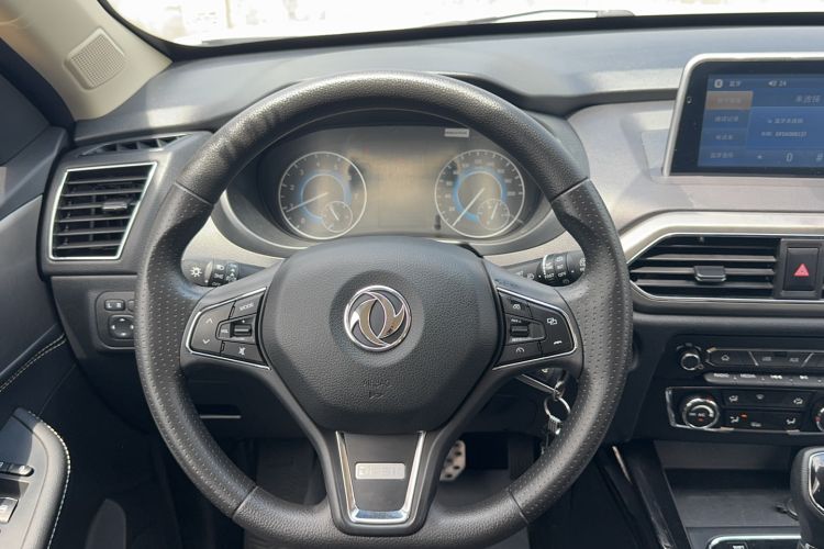 Used Dongfeng Fengon S560 2019 1.8L CVT Elite Model Steering Wheel