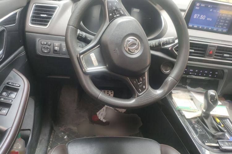 Used Dongfeng Fengon S560 2019 1.8L CVT Comfort Edition Steering Wheel