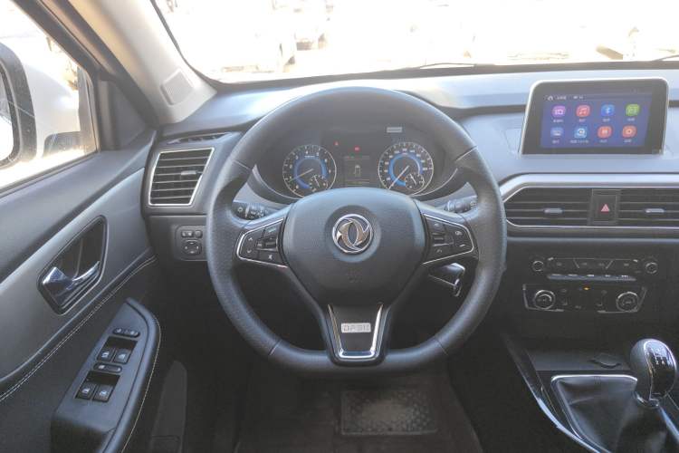 Used Dongfeng Fengon S560 2019 1.8L Manual Urban Model Steering Wheel