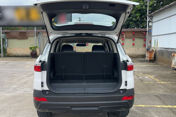 Used Dongfeng Fengon S560 2019 1.8L Manual Urban Model Trunk