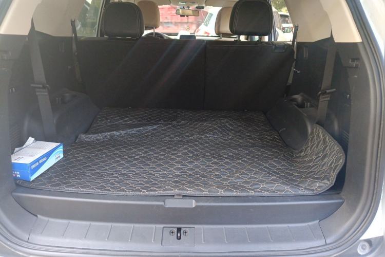 Used Dongfeng Fengon S560 2019 1.8L CVT Elite Model Trunk