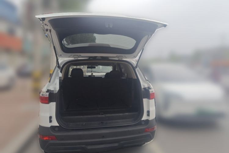 Used Dongfeng Fengon S560 2019 1.8L Manual Urban Model Trunk