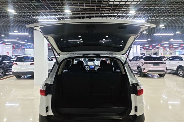 Used Dongfeng Fengon S560 2019 1.8L Manual Urban Model Trunk