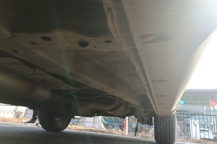 Used Dongfeng Fengon S560 2021 1.5T Manual Urban Model Chassis Front Left
