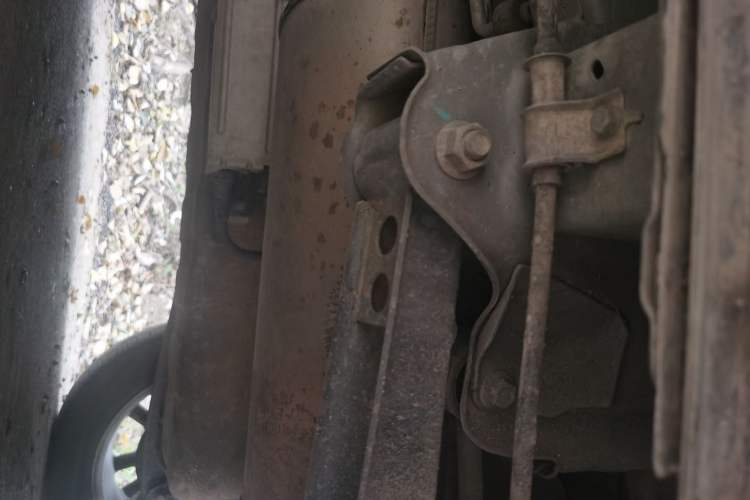 Used Dongfeng Fengon S560 2021 2.0L Manual Urban Version Chassis Rear Left