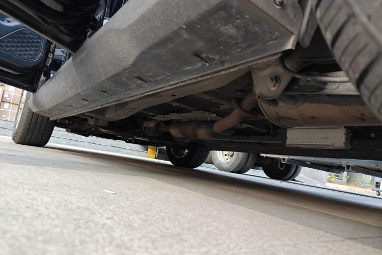 Used Dongfeng Fengon S560 2021 2.0L CVT Elite Version Chassis Rear Left