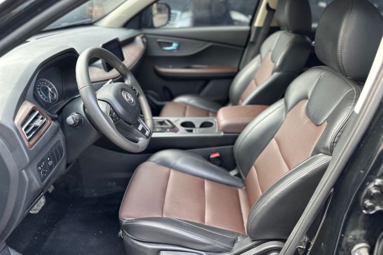 Used Dongfeng Fengon S560 2021 2.0L CVT Elite Version Driver Seat
