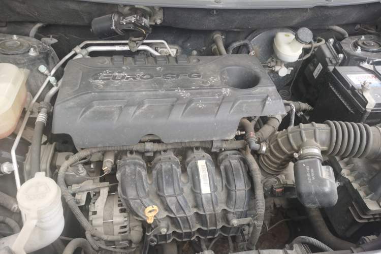 Used Dongfeng Fengon S560 2021 2.0L Manual Urban Version Engine Bay