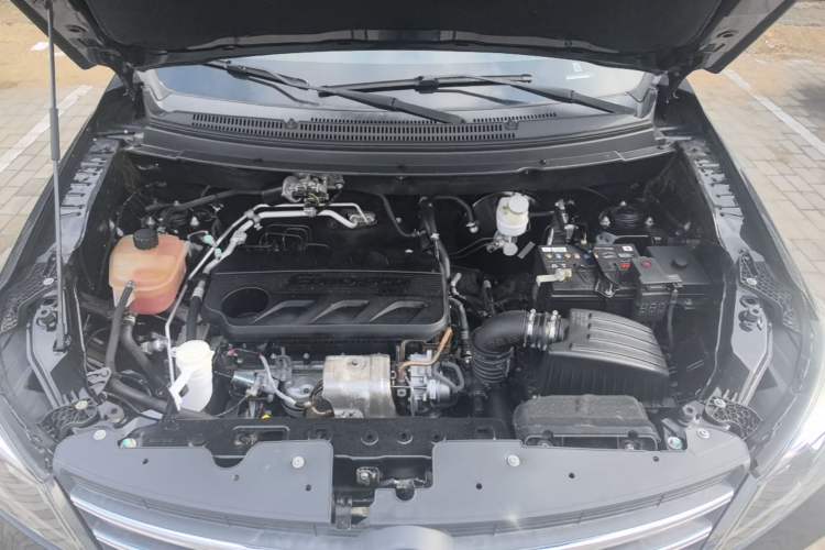 Used Dongfeng Fengon S560 2021 Revised 1.5T Manual Urban Version Engine Bay