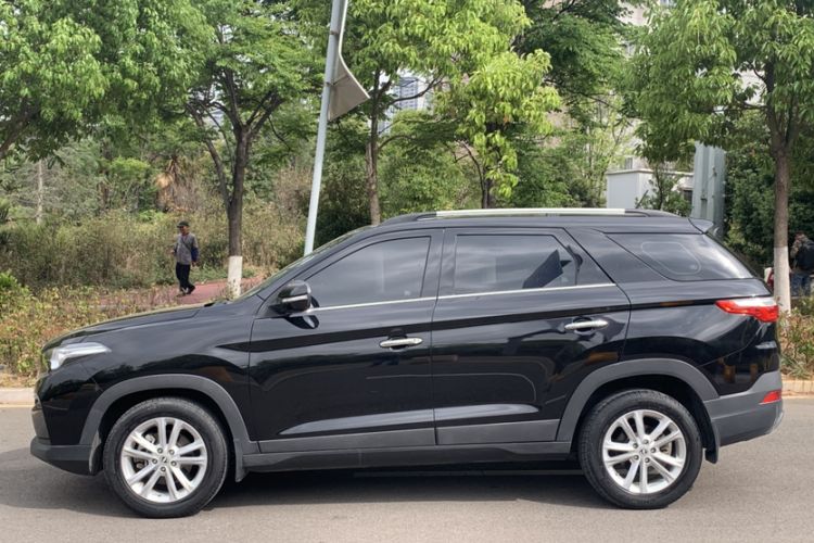 Used Dongfeng Fengon S560 2021 Revised 1.5T Manual Urban Version Exterior 2