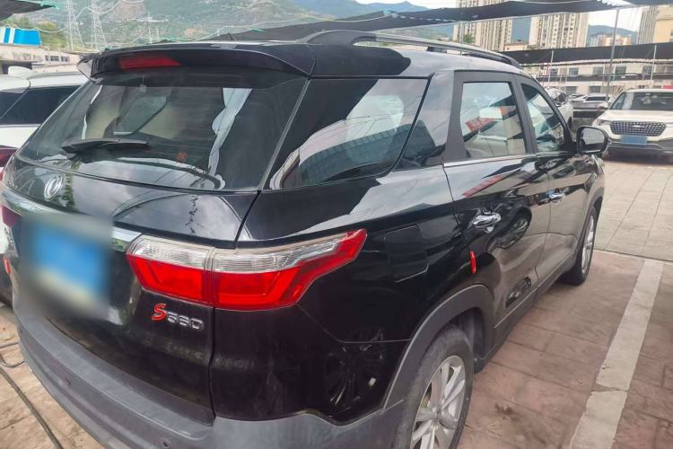 Used Dongfeng Fengon S560 2021 2.0L CVT Elite Version Exterior 4