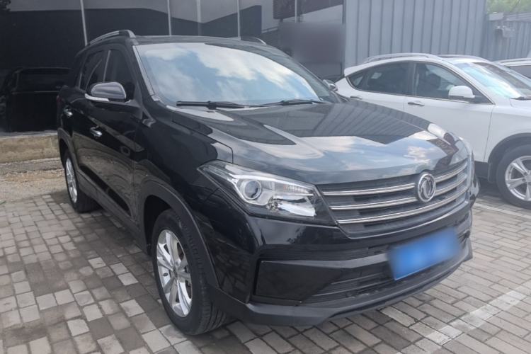 Used Dongfeng Fengon S560 2021 Revised 1.5T Manual Urban Version Front Right 45 Deg