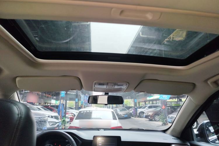 Used Dongfeng Fengon S560 2021 2.0L CVT Elite Version Headliner