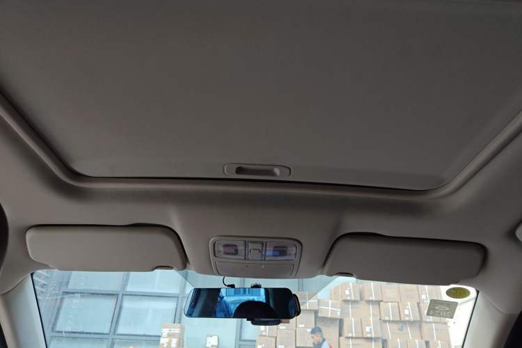 Used Dongfeng Fengon S560 2021 2.0L CVT Elite Version Headliner