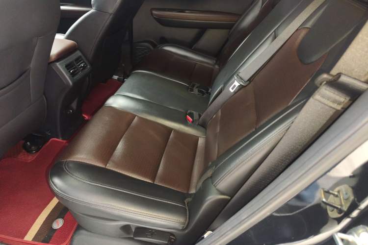 Used Dongfeng Fengon S560 2021 2.0L CVT Elite Version Interior 4