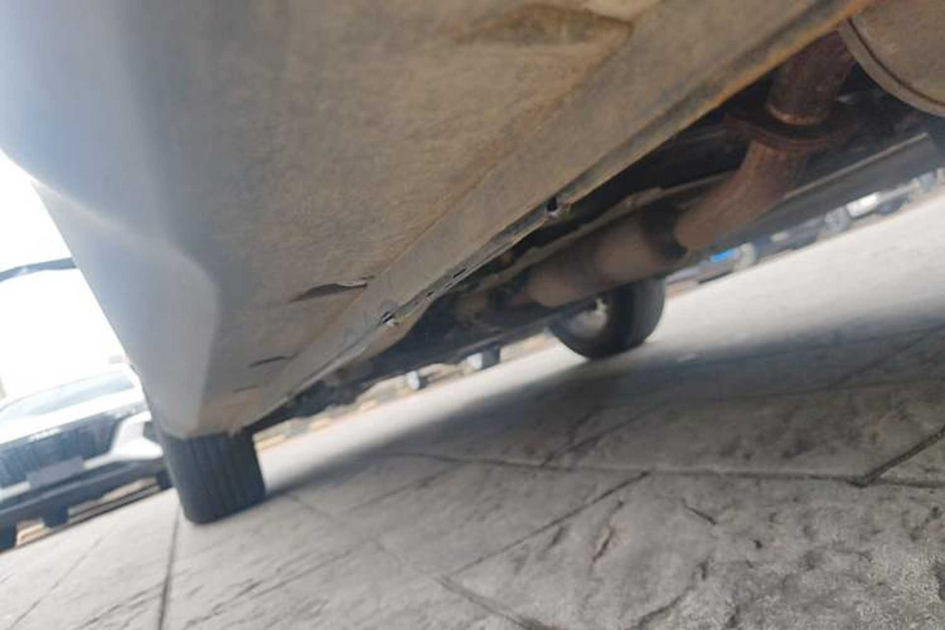Used Dongfeng Fengon S560 2021 2.0L CVT Elite Version Left Side Sill