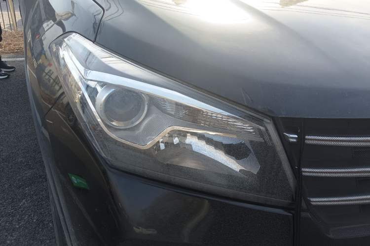 Used Dongfeng Fengon S560 2021 1.5T Manual Urban Model Right Front Headlight