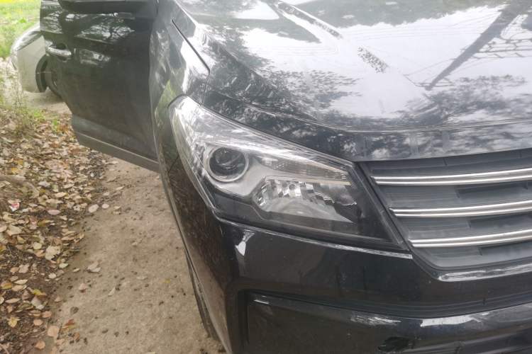 Used Dongfeng Fengon S560 2021 2.0L Manual Urban Version Right Front Headlight