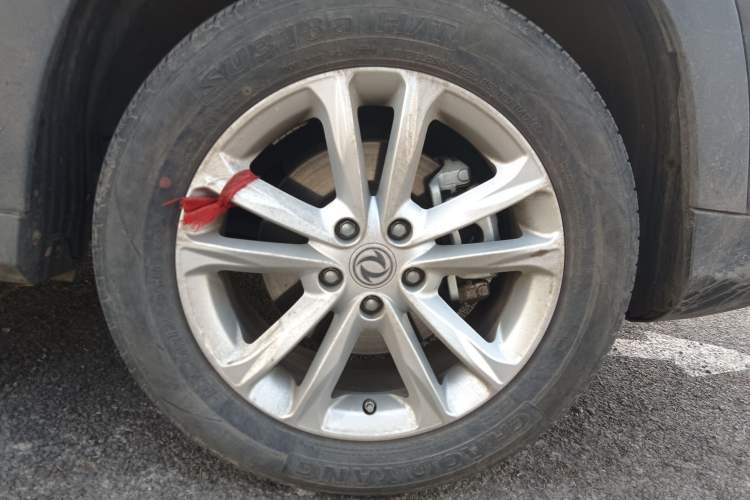 Used Dongfeng Fengon S560 2021 1.5T Manual Urban Model Right Front Wheel Hub