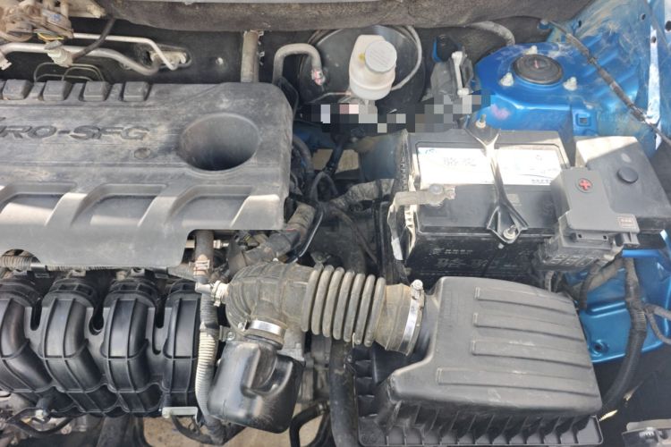 Used Dongfeng Fengon S560 2021 2.0L CVT Elite Version Engine Bay Left