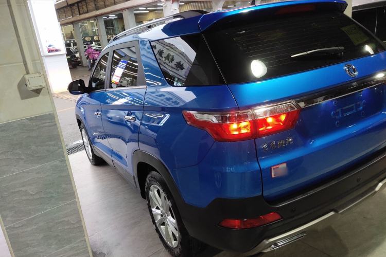 Used Dongfeng Fengon S560 2021 2.0L CVT Elite Version Exterior 3