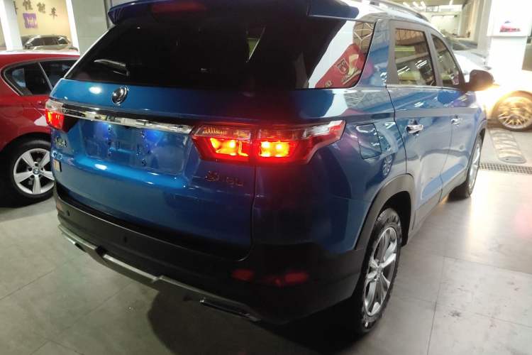 Used Dongfeng Fengon S560 2021 2.0L CVT Elite Version Exterior 6