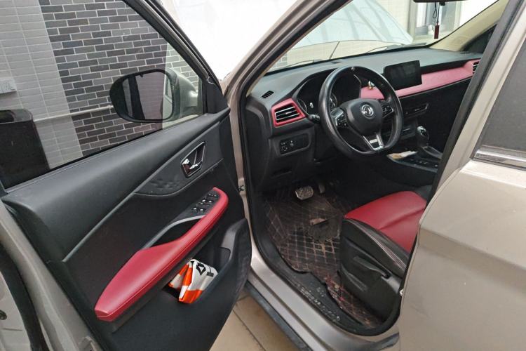 Used Dongfeng Fengon S560 2021 2.0L CVT Elite Version Driver Seat