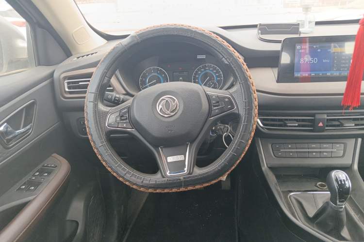 Used Dongfeng Fengon S560 2021 2.0L Manual Urban Version Steering Wheel